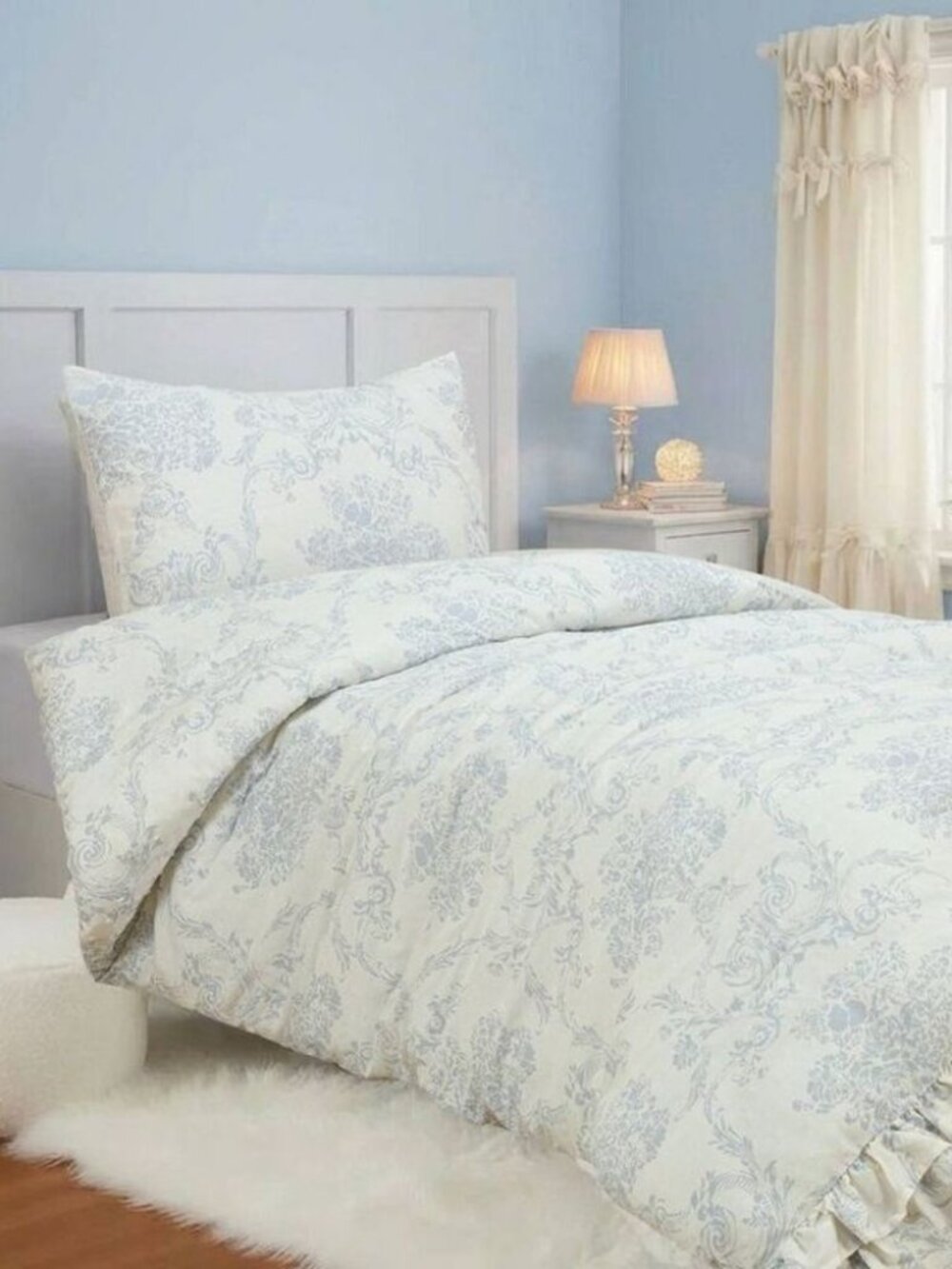 NEW Harlow & Wren Twin Comforter Set: Blue Floral Toile with Ruffle Edge